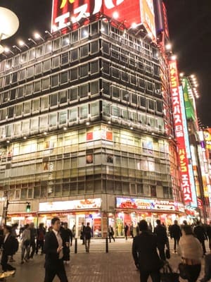 エスパス新宿歌舞伎町店